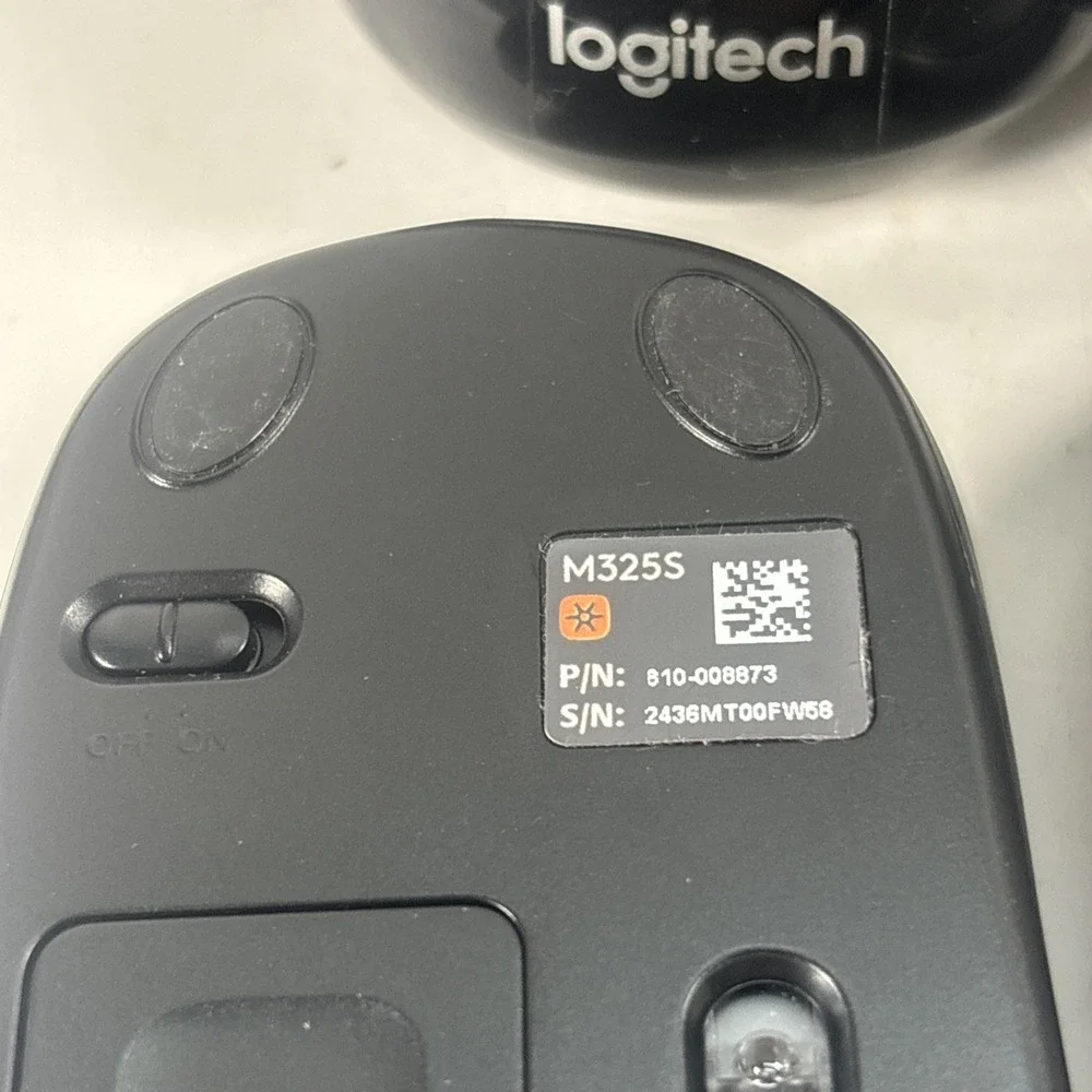 LOT OF 6 LOGITECH Logi Wireless Mouse M185(4) Grey & M325s (2) Black